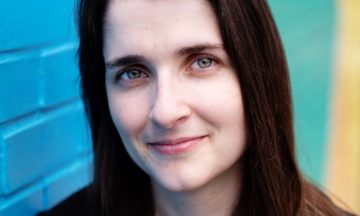 Shanna Hayes headshot